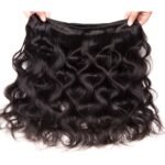 body wave human hiar bundles shown by hand taking